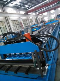 Çin İnşaat İçin Çelik Levha Oluklu Rulo Şekillendirme Makinesi Güneş Paneli Tedarikçi