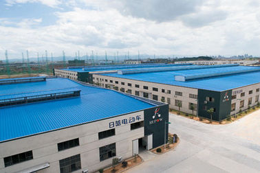 Çin OEM Prefabrik Çelik Shed Depolama, Kesme, Testere, Öğütme Pre-engineered Binası Tedarikçi